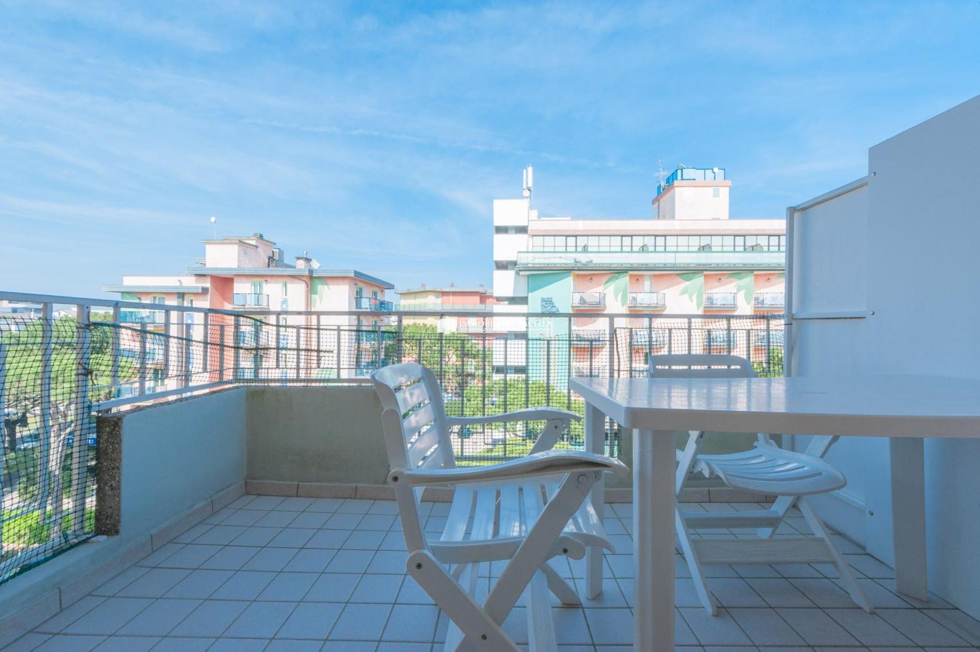 Residence Puerto Del Sol Immobiliare Pacella Lido di Jesolo Exterior photo